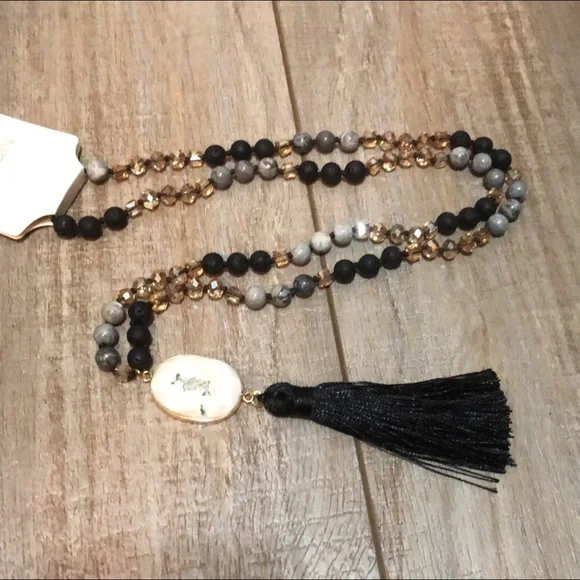Dylan Black Lava Tassel Necklace HP! 🥳 - Picture 2 of 4
